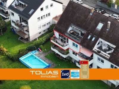 Kleine Hausgemeinschaft, großes Wohngefühl – 3,5 Zimmer mit Balkon, Pool und Blick ins Grüne!