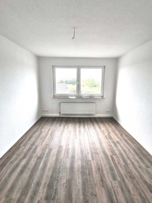 Bald mit Aufzug! 2-Raum-Wohnung in Abtshagen mit Balkon