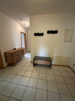 Helle 3-Zimmer Dachgeschosswohnung mit Dachterrasse in Landau (Stadt)
