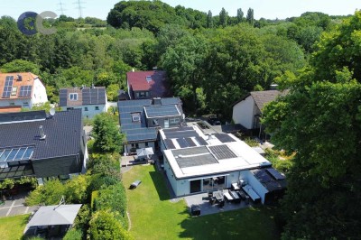 Idyllisch Wohnen am Lochbach - großes Familienparadies mit Indoor-Pool