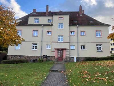 frisch aufsanierte 3 Raum Wohnung im 1. OG mit Einbauküche in Nossen zu vermieten