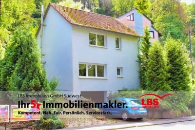 Sehr schön renoviertes EFH im Aveler Tal mit 3 Terrassen