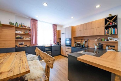 FLEXIBEL.ZENTRAL.RENDITESTARK. - Moderne 5-Zi.-Erdgeschosswohnung im Herzen des Städles