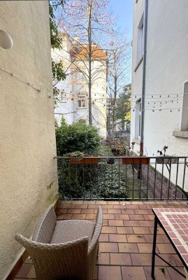 3288 - 3-Zimmerwohnung mit Loggia und Tageslichtbad im Musikerviertel!