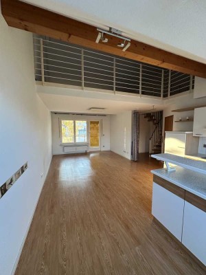 3 Zimmer Maisonette WHG: TG, Klima & Balkon!