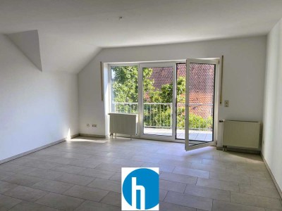 ENDLICH ZUHAUSE****Ab sofort bezugsfrei***