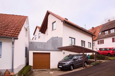 modernes Einfamilienhaus mit zusätzlichem 338qm großem Gartengrundstück