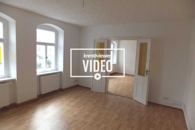 großzügige 3 Zimmer-Wohnung in der Altstadt, ideal für 3er WG oder Familie, Einbauküche incl.
