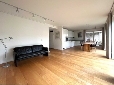 Helle und moderne 120 qm Wohnung im Herzen von Ottensen