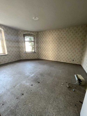 8 Familienhaus zum Sanieren, inkl.Fernwärme