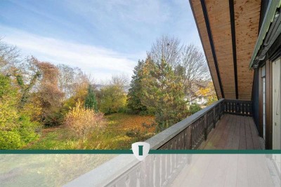 In begehrter Lage von Litzelstetten: Bezugsfreies EFH mit Einliegerwohnung und idyllischem Garten