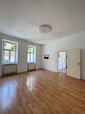 Charmante Altbauwohnung in absoluter Ruhelage mit Grünblick