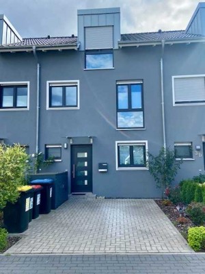 Sonniges Zuhause mit viel Platz in ruhiger Lage