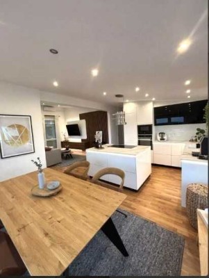 Luxuriöse 3-Zimmer-Penthouse-Wohnung über den Dächern von Crailsheim