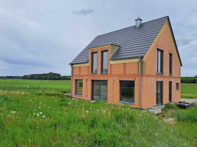 -NEUBAU- Traumhaus in Fertigstellung - fortgeschrittener Rohbau als Ausbauhaus zu verkaufen