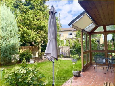 Charmantes Reiheneckhaus in Dorfen – mit Garten, Sauna & PV-Anlage. Ideal für Familien!