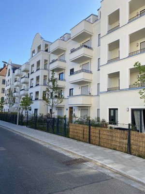 Exklusive 1-Zimmer-Neubauwohnung mit gehobener Innenaustattung mit EBK in zentraler Lage