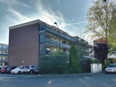 Stilvoll wohnen mit Sonnenbalkon 
4-Zimmer-Perle in Sindorf