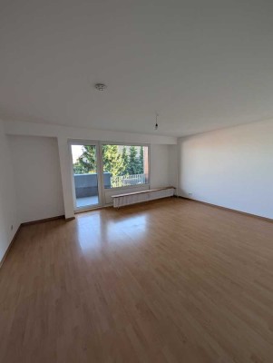 +++ Renovierte 2-Zimmer-Wohnung mit Südbalkon +++