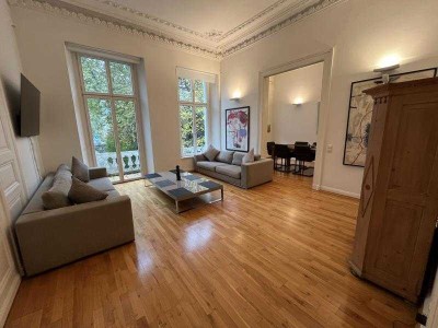 Traum-Altbau, bel etage, Toplage, Terrasse & Stellplatz, kompl. möbliert