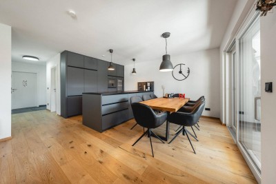 • Exklusive Gartenwohnung*4-Zimmer mit Terrasse und hochwertiger Ausstattung