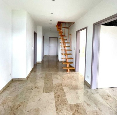 Helle 3-Zi. Wohnung mit Balkon, Ilten