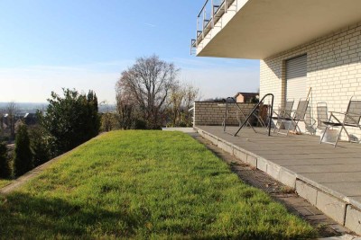 Neuwertige 2-Zimmer-Terrassenwohnung mit kleiner Liegewiese in Hückelhoven