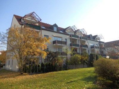 ++Kleine feine 3-Zimmer-Wohnung in Tolkewitz mit Balkon und TG-Stellplatz++