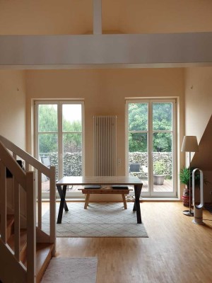Ruhige 3,5 Zimmer-Maisonette-Wohnung, riesigem Balkon und Dachterrasse