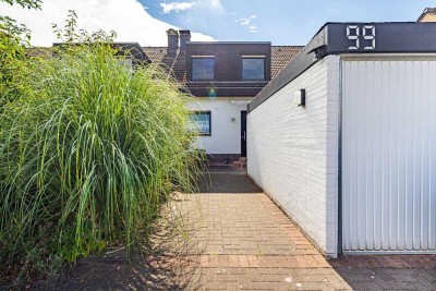 ruhig gelegenes Haus für Gartenliebhaber mit TOP-Ausstattung: Sauna, Kaminofen, 3 Stellplätze