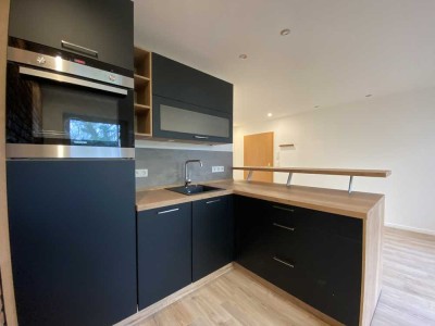 Sanierte 2-Zimmer-Wohnung mit Balkon und Einbauküche in der Südstadt (Uninähe)