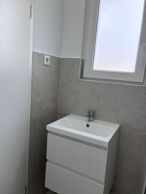 Bungalow wohnen im grünen, stilvolle 2-Raum-EG-Wohnung
