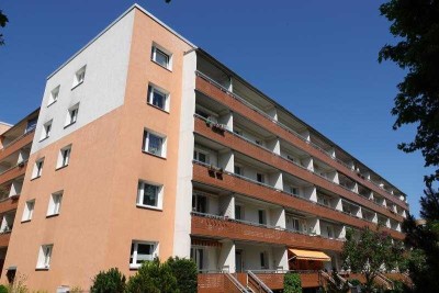 Geräumige Familienwohnung mit 2 Balkonen in ruhiger Lage