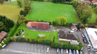 Großzügiger Bungalow mit Wintergarten, Einliegerwohnung, Photovoltaik & Baugrund