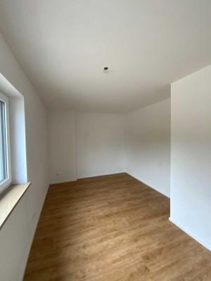 Erstbezug, sonnige 3-Zimmer EG-Wohnung in ruhiger City-Lage