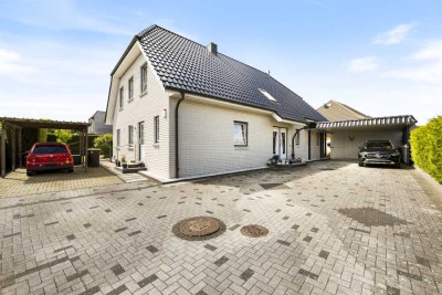 Familienidylle in Berkenthin – modernes Einfamilienhaus mit Kamin, Einbauküche & Einliegerwohnung