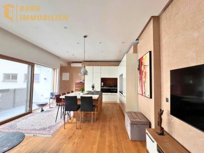 Dachgeschoßtraum mit Balkon nahe Klinik Landstraße – Exquisite 3-Zimmer-Wohnung mit Stil und Substanz