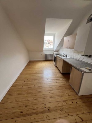 Großzügige 1-Zimmer-Wohnung mit Wohnküche und Tageslichtbad in zentraler Lage!
