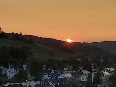 Helle, frisch sanierte 2 Zimmerwohnung zu vermieten.