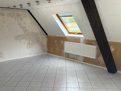 Helle 3-Zimmer Dachgeschosswohnung mit Balkon in Straelen