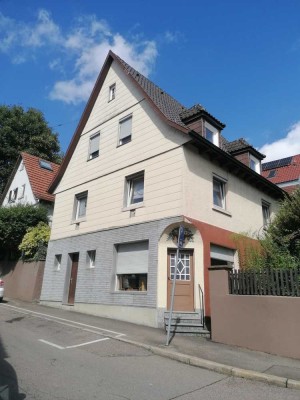 Gemütliche 4-Zimmer-Maisonetten-Wohnung in einem Zwei-Familienhaus im Herzen von Plochingen