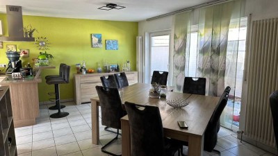 Helle 2-Zimmer-Wohnung mit großem Balkon und modernem Komfort