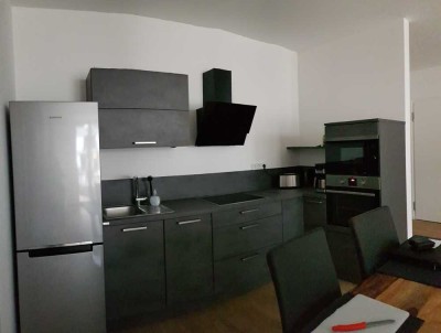 Moderne 2-Zimmer Wohnung mit Terrasse in Alt-Treptow