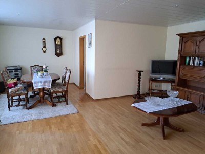 Ansprechende und gepflegte 3,5-Zimmer-EG-Wohnung mit Balkon und Einbauküche in Jockgrim