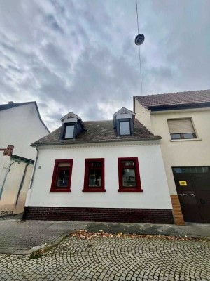 Charmantes Einfamilienhaus in Mannheim – komplett saniert und bezugsfertig!