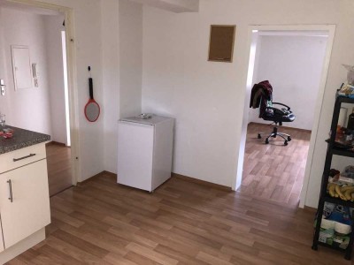2-ZKB im EG, Bad mit Dusche, WC separat - (WG geeignet)