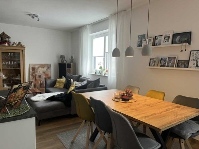 Moderne und gepflegte 2-Zimmer-Wohnung, mit gehobener Innenausstattung in Obersüßbach