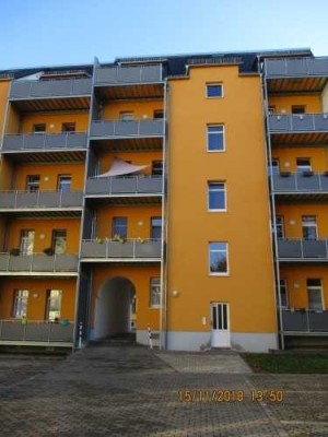 bezugsfreie Wohnung mit Balkon