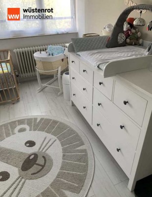 Hochwertig sanierte 3,5-Zimmer-Wohnung in Ditzingen-Hirschlanden mit zwei Balkonen und Garage