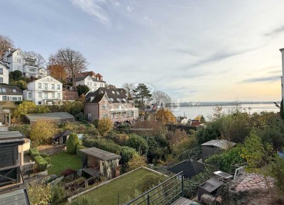 A+-Neubau im oberen Treppenviertel! 4-5-Zi.-Einfamilienhaus mit herrlichem (Elb-)Blick